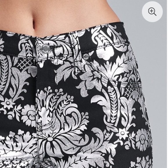 VENUS - NWOT - Metallic Print Skinny Jeans - Picture 5 of 10